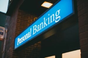 Best Online Banks for High-Yield Savings in 2025